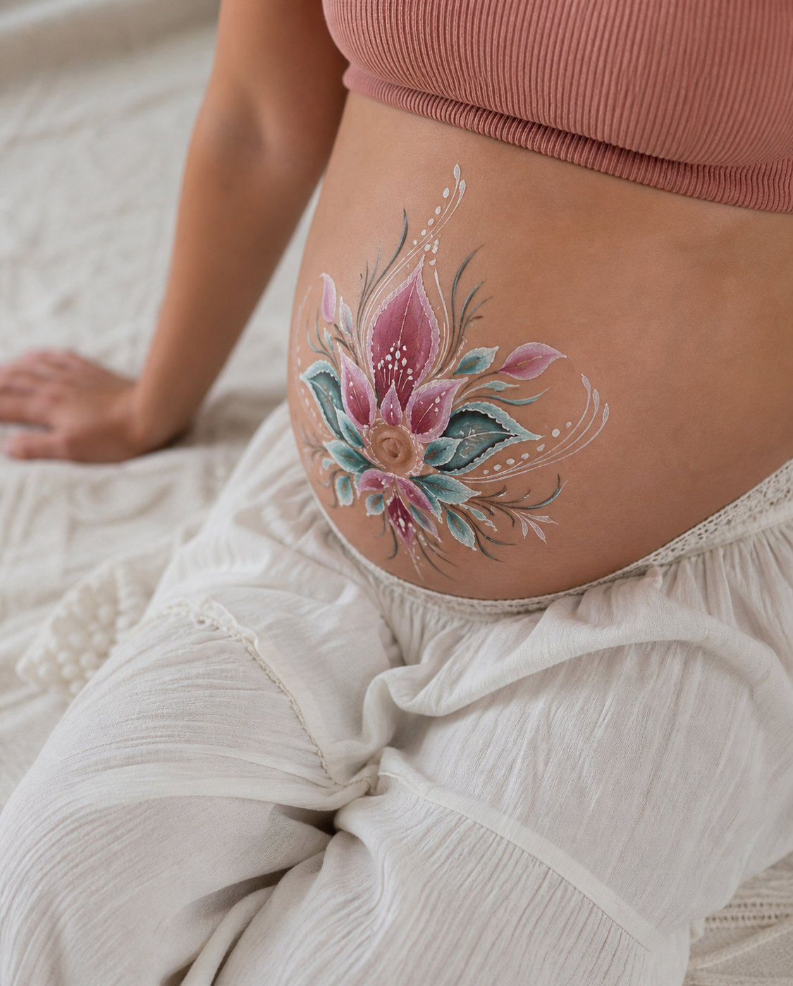 Belly painting pour future maman par Manon Taillard - réalisation 1