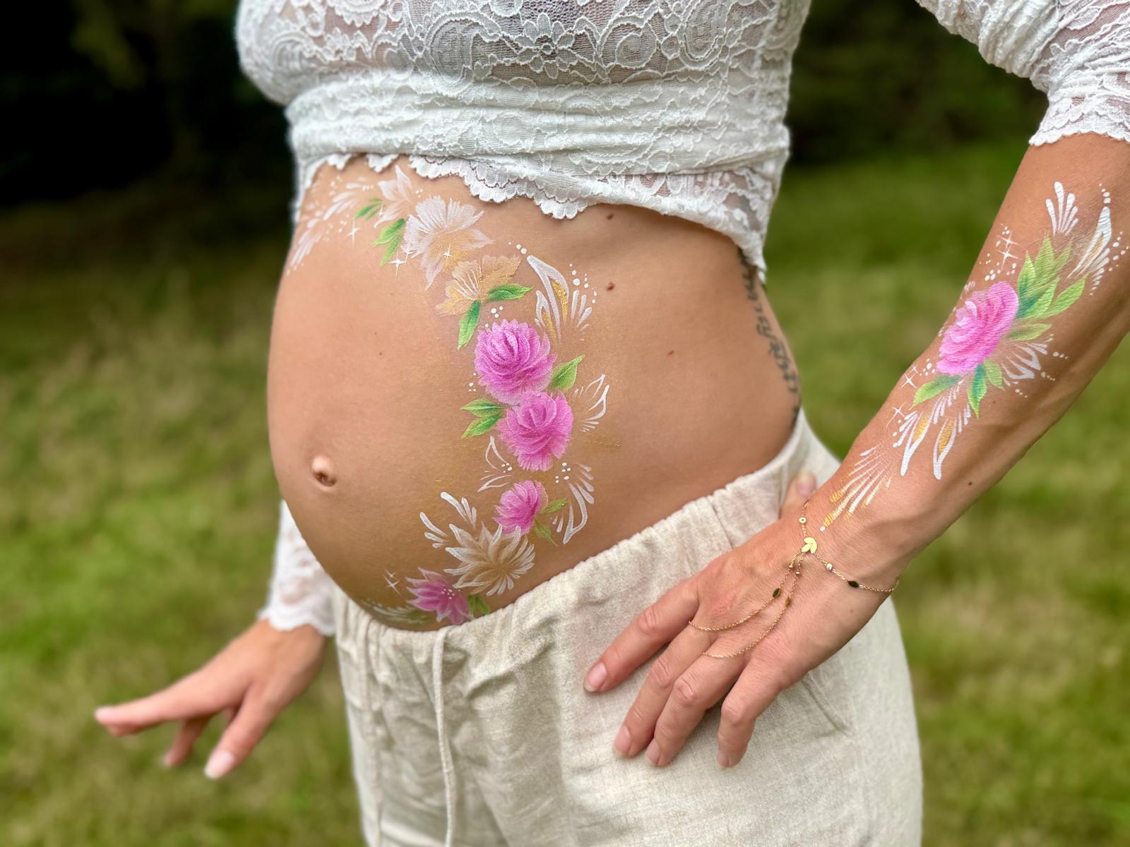 Belly painting pour future maman par Manon Taillard - réalisation 1